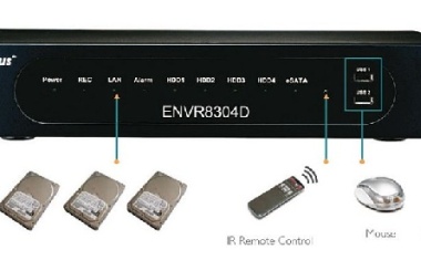 8-Kanal Plug&Play Netzwerkrekorder mit PoE-Switch
