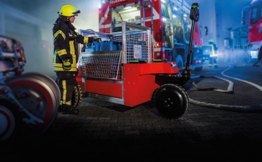 Günzburger: Elektrisch angetriebener Rettungstechnik-Rollcontainer