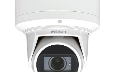 Wisenet Q Flateye-IR-Domekameras für Umgebungen mit hoher Luftfeuchtigkeit