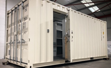 Containerised Self-cleaning High Security Unit for Hygienic Laboratory Environments