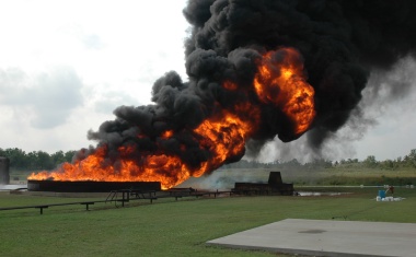Wagner: Wie können Brände im Tank- und Gefahrgutlager vermieden werden?