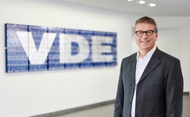 Geschäftsführer der VDE Gruppe wird neuer CENELEC-Präsident