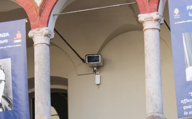 Videoüberwachung auf der Piazza della Vittoria in Pavia