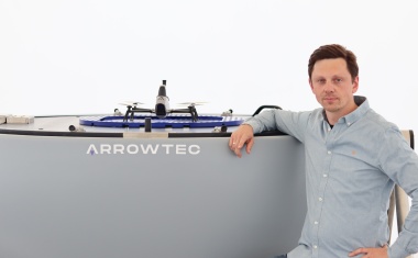 Arrowtec: Schutz von Industrieflächen durch autonome Drohnen