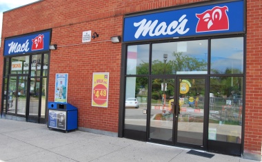 Hikvision Provides Mac's Convenience Stores in Canada an Individualized Solution