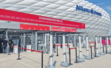 Mobiles Detektionssystem für schnelle Sicherheitskontrollen ohne Verkabelung – für Events, Stadien und Großveranstaltungen