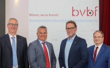 Bvbf bestätigt Vorstand im Amt