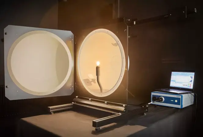 The Dangers of Light Sources, Displays and LEDs for Eyes and Skin