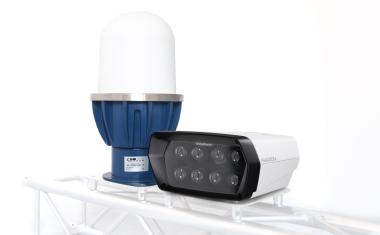 Flughafenlösungen von Dallmeier und Navtech Radar