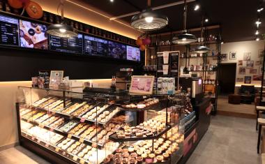 Mobotix brings Dunkin' to the Cloud