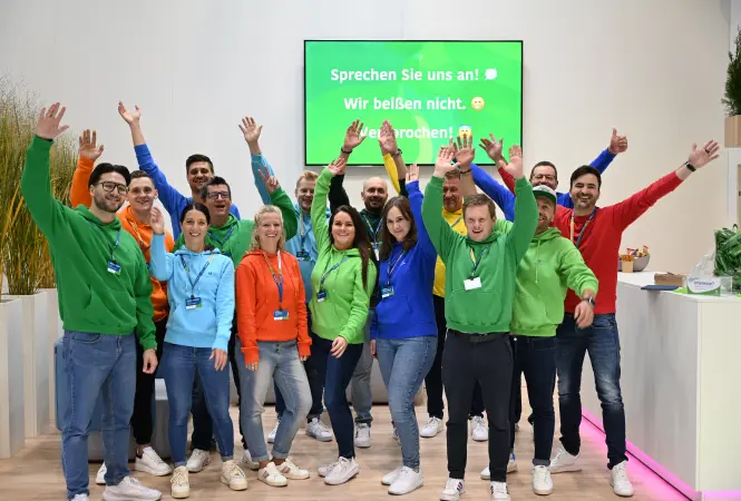 KI und Praxis: Secova präsentiert neue EHS-Software-Lösungen und „Operation Risk“ auf der A+A 2025