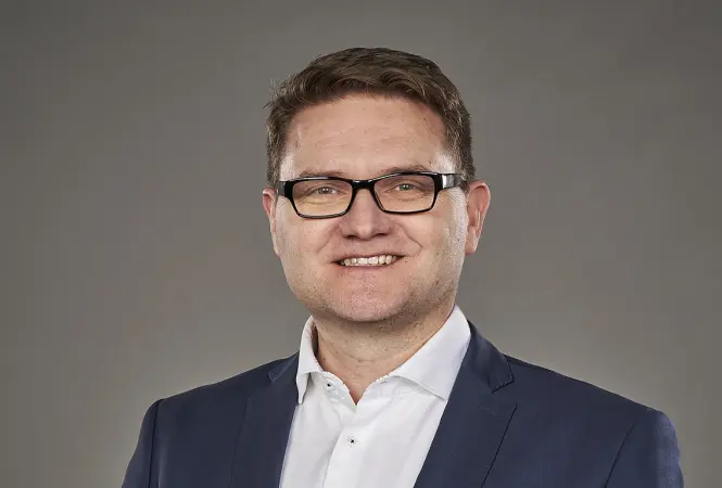 Interview mit Klüh Security-Geschäftsführer Sven Horstmann über integrierte Alarmempfangsstelle (AES) und Notruf- und Serviceleitstelle (NSL)