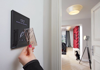 Zutrittsleser und Hotelkarte mit RFID-Transponder im Landhaus Spatzenhof