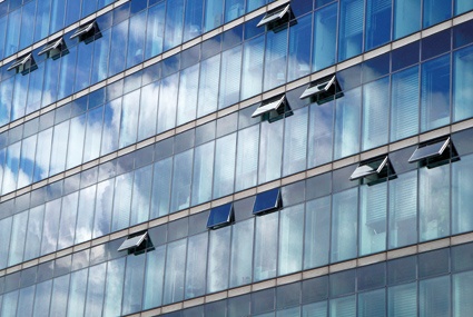 Fenster- und Fassadenautomation im Einsatz – mehr Energieeffizienz durch...