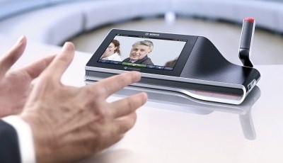 Touch-Screen integriert Audio, Video, Dokumente und Internetzugang: Innovative...