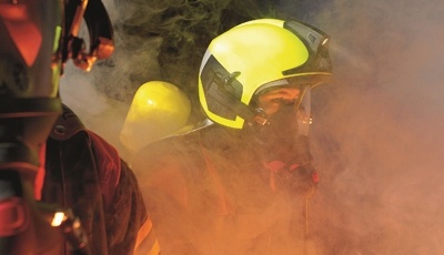 Feuerwehrhelm: Rundum-Schutz bei freier Sicht