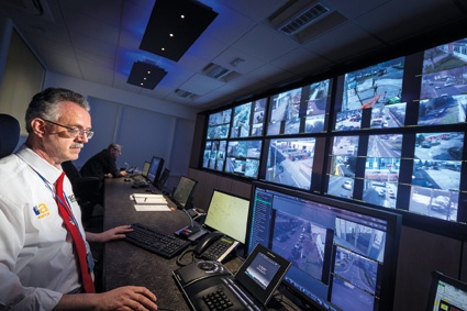 Dallmeier SeMSy-System im Business Watch Operations Centre
