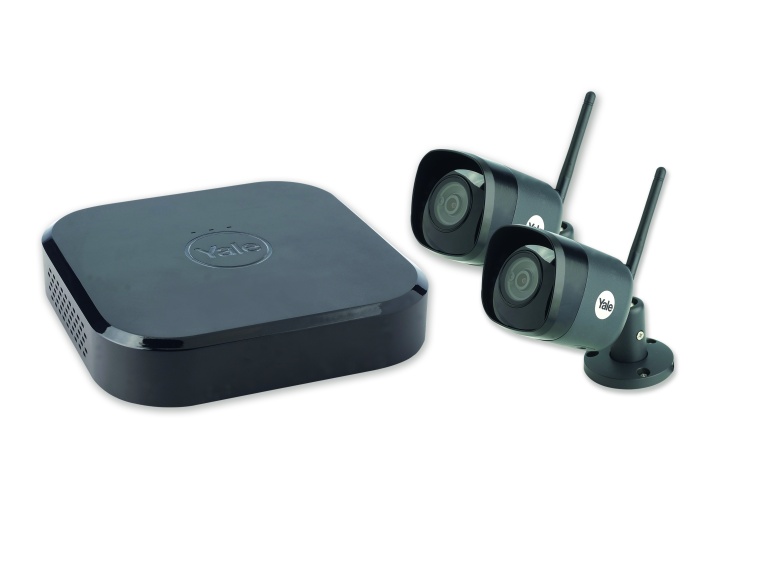 Das Smart Home CCTV WLAN Kit von Yale umfasst zwei WLAN-Kameras und einen...