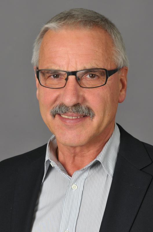 Dr. Norbert Becker, Orthopäde und Unternehmensberater