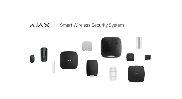 Das Produktsortiment von Ajax umfasst 33 Geräte in weißer und schwarzer...