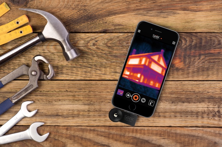 Als Smartphone-Aufsatz werden Wärmebild­kameras von Seek ­Thermal zum...