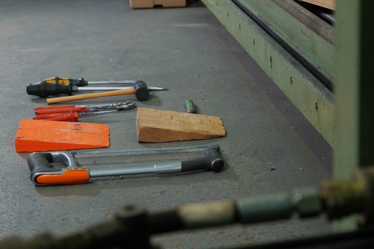 Werkzeugsatz für manuellen Angriff bei Prüfung der Einbruchhemmung. Bild: FVSB