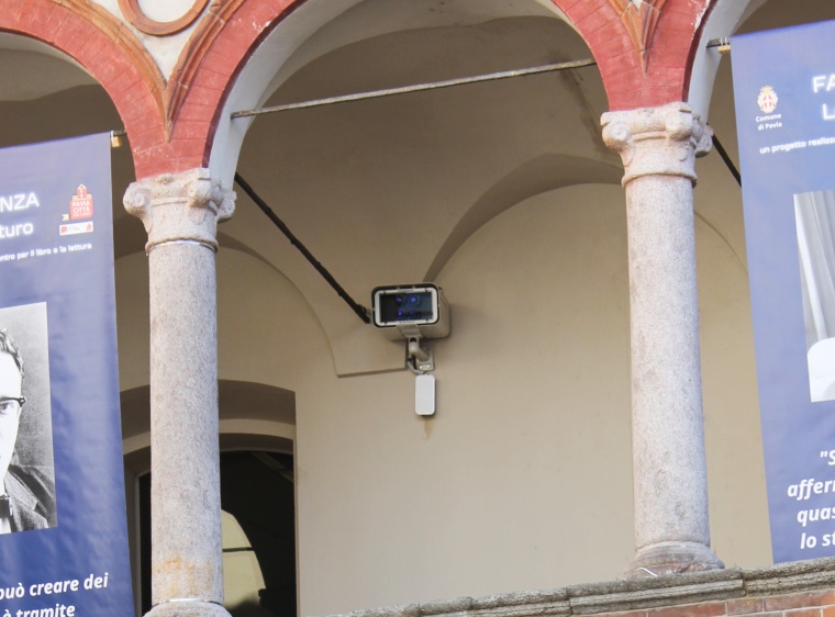 Zwei Panomera Multifocal-Sensorkameras reichen aus, um die gesamte Piazza della...