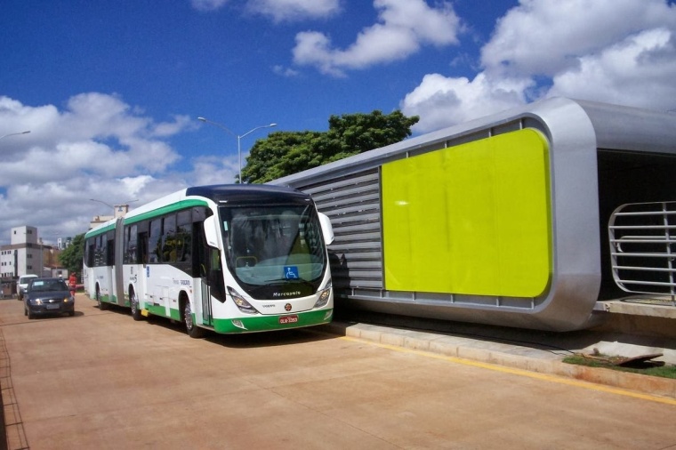 Hikvision equipped Brazils BRT MOVE bus station
