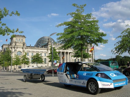 ‚Solar taxi‘ project: Q-Cells AG is a main sponsor of this idea and sent...