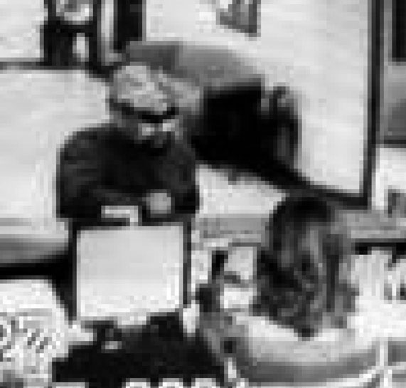 Low resolution pictures: worthless for identification. Example 1: Bank robbery...