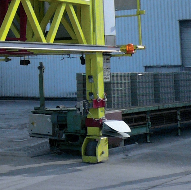 As a result of the design of the heavy-load AGV for concrete stones, it is the...