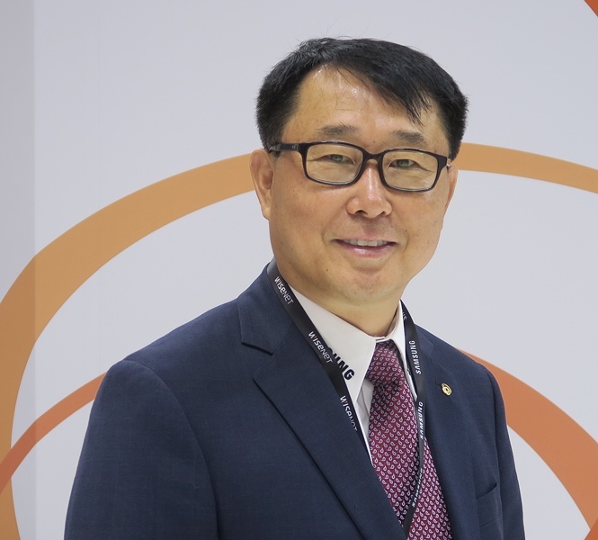 Bob Hwang is Managing Director of Hanwha Techwin Europe