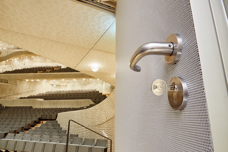 CES Locking System Supports the Event Logistics of Elbphilharmonie and Ensures...