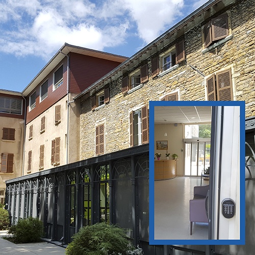 French EHPAD houses place their trust in SMARTair wireless access control...