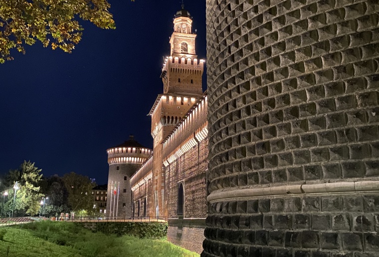 MIBA and an attractive city: Milan is always worth a visit - here the Castello...