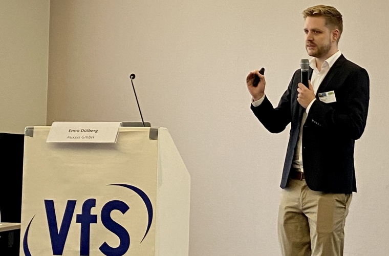 Enno Dülberg von der Auxsys GmbH sprach über die Potenziale und Risiken von...
