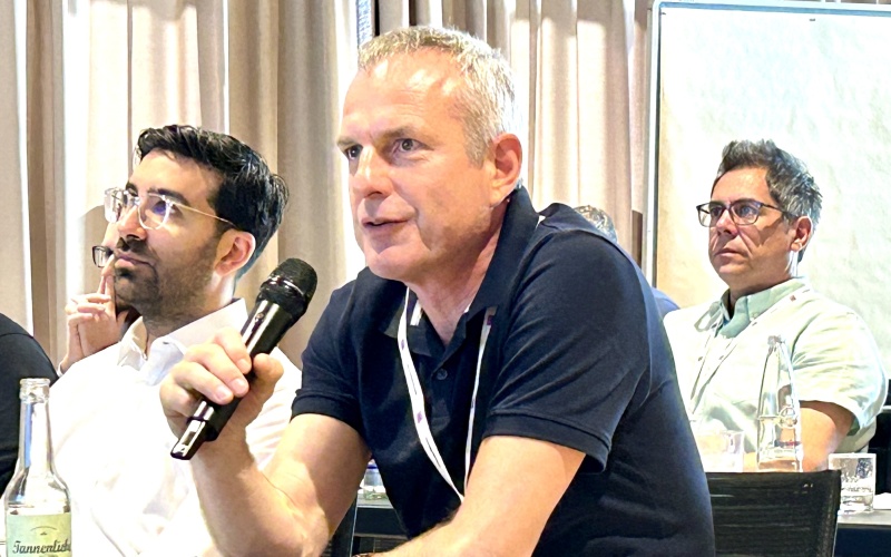 Lakeside Security Summit 2027: Fragen und Austausch mit Experten im Auditorium