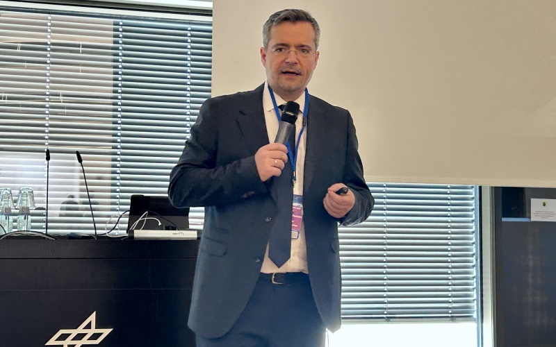 Surviving Geopolitics: Dr. Konstantinos Tsetsos, Universität der Bundeswehr...