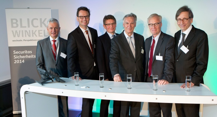 Manfred Buhl (CEO Securitas Deutschland), Dr. Günter Krings (parlamentarischer...