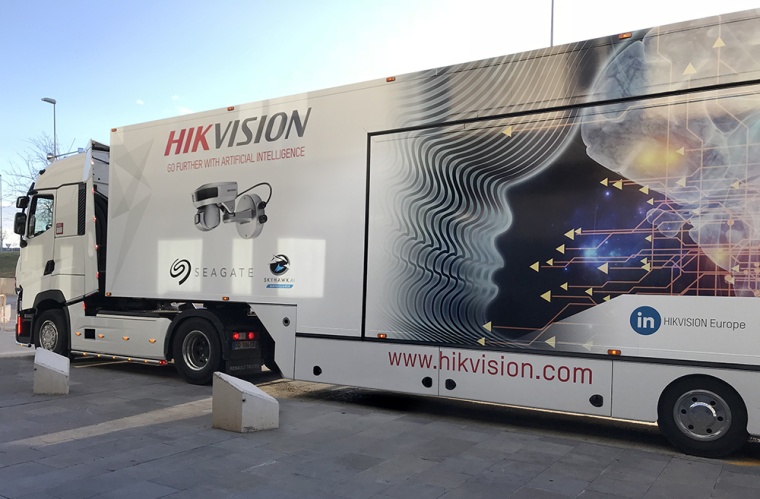 Vom 8.3. bis 25.5. ist Hikvision mit seinem KI-Erlebnis-Truck auf...