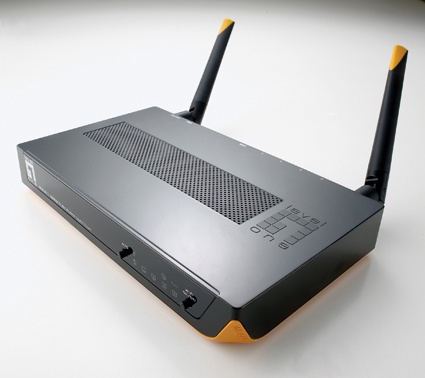 Wireless Router für die Bereiche Small Office und Home Office (SoHo): LevelOne...