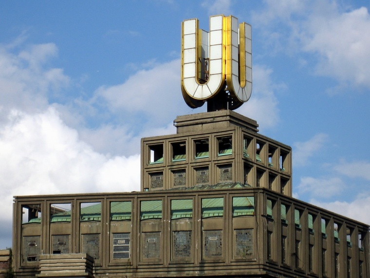 Der Dortmunder U-Turm, der künftig ein in Europa einzigartiges Kreativzentrum...