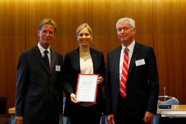 BDA Vizepräsident Dr. Gerhard F. Braun und BDSW-Präsident Gregor Lehnert mit...