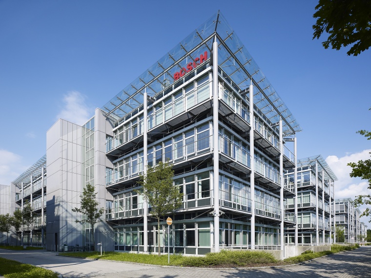 Der Bosch-Geschäftsbereich Security Systems benennt sich zum 1. März 2018 in...