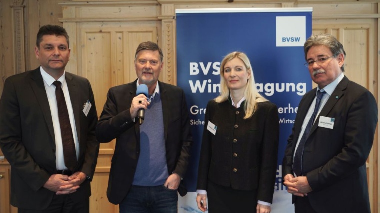 BVSW Wintertagung (v.l.n.r.): Alexander Borgschulze, Holger Berens, Caroline...