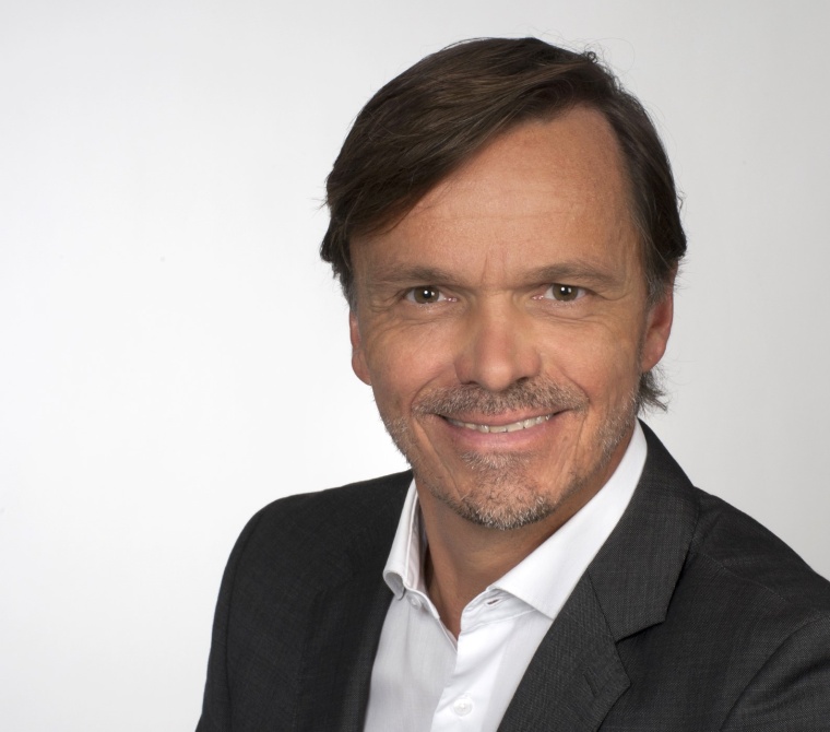 Ralph Horner verstärkt Axis als neuer Sales Director Middle Europe.