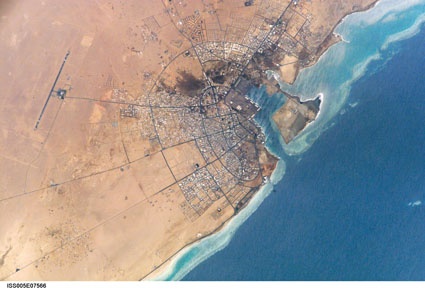 Satellitenbild: Der Hafen Yanbu