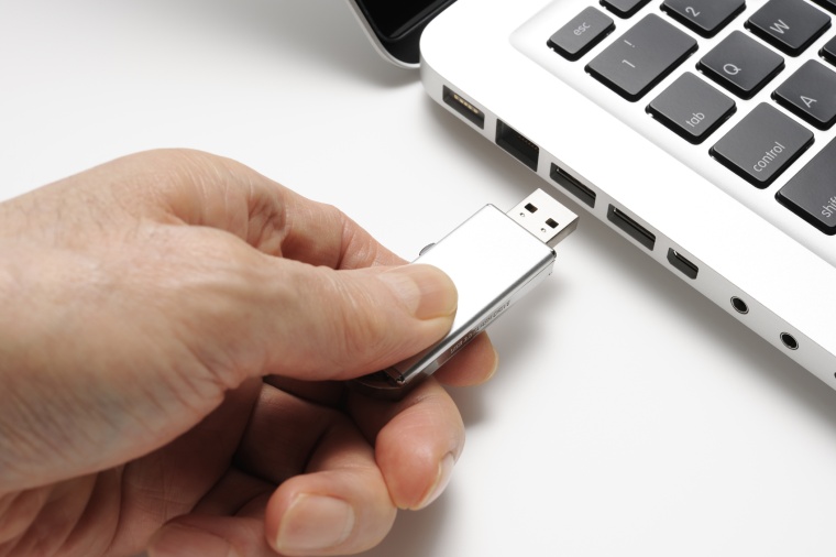 Schutz vor USB-Angriffen Honeywells Secure Media Exchange adressiert...