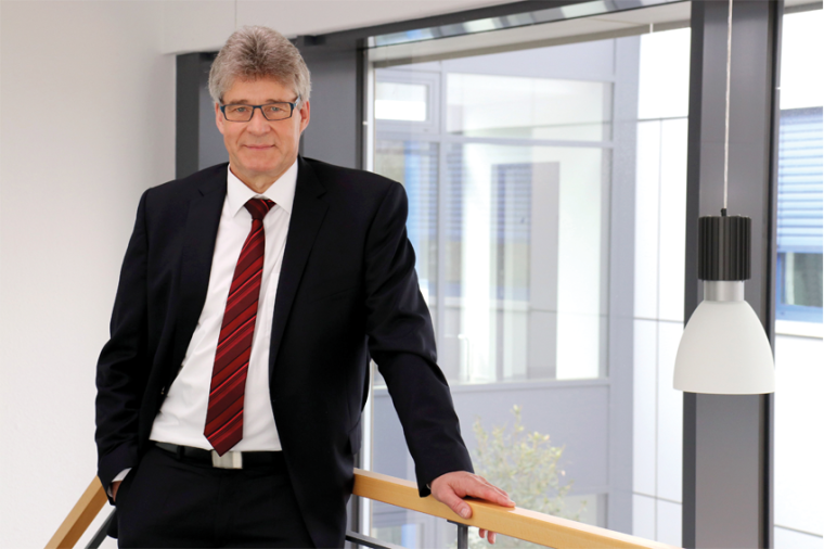 Bernhard Klinger, Vorsitzender des PMeV-Netzwerk sichere Kommunikation und...