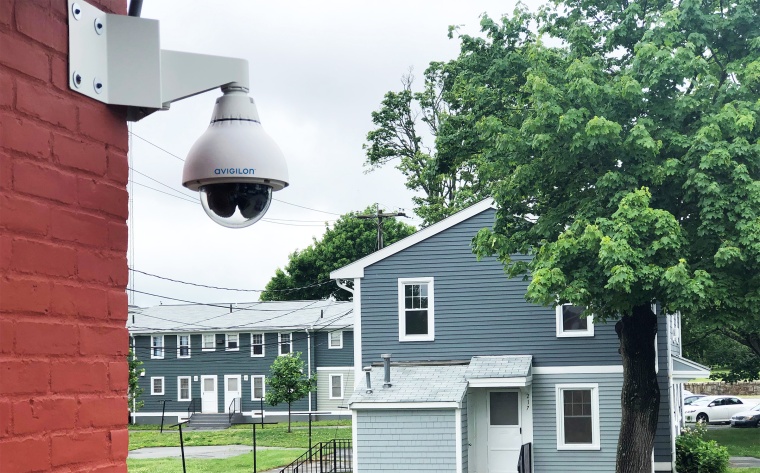 Avigilons AI-powered security solution helps public housing development reduce...